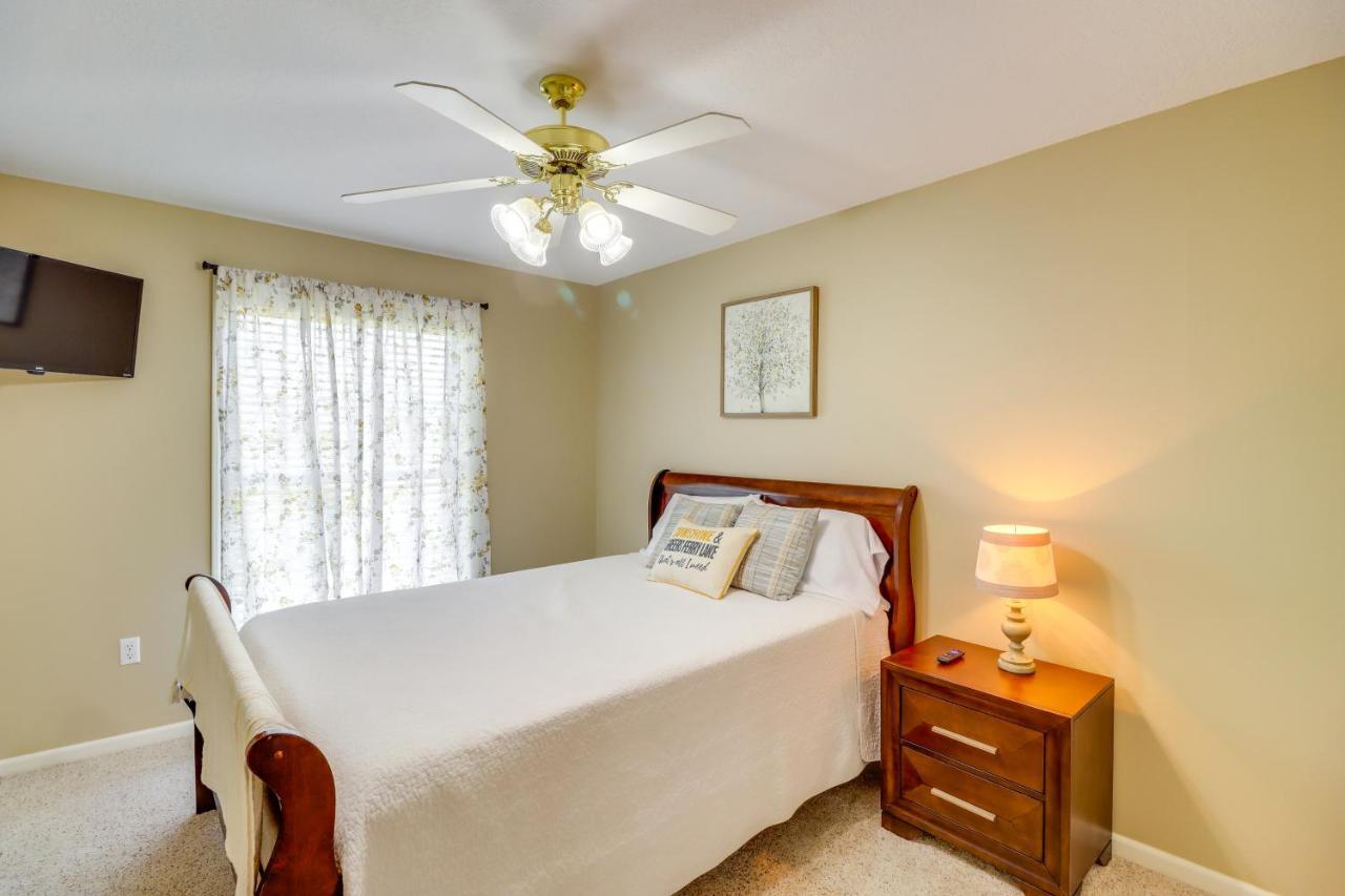 Charming Edgemont Home With Deck And Lake Views! Fairfield Bay Dış mekan fotoğraf